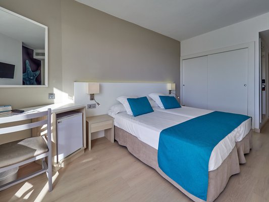 Habitación BQ Delfín Azul 4* Puerto de Alcudia