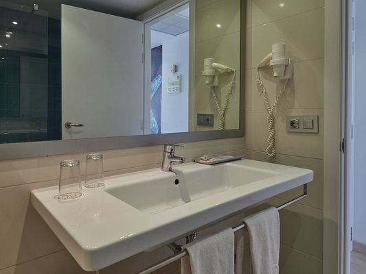 Salle de bains BQ Delfín Azul 4* Puerto de Alcudia