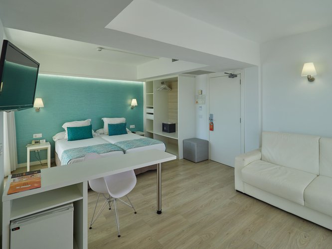 Double sea view room BQ Apolo 4* Playa de Palma