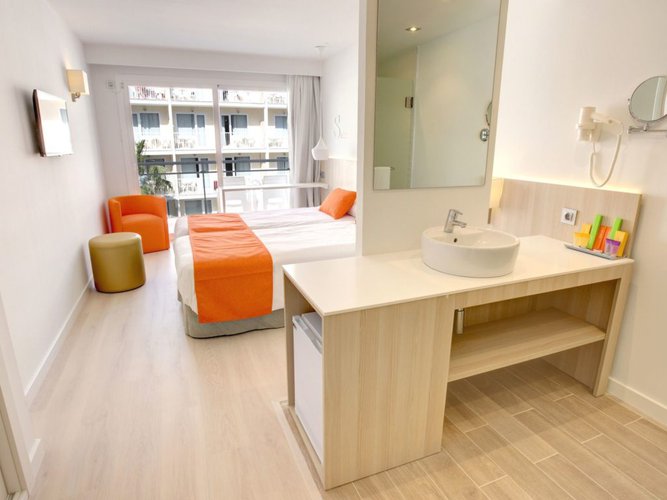 Chambre double standard BQ Bulevar Peguera 4*- Seuls les Adultes Paguera