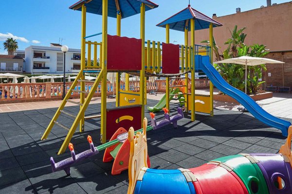 Spielplatz BQ Can Picafort 4*