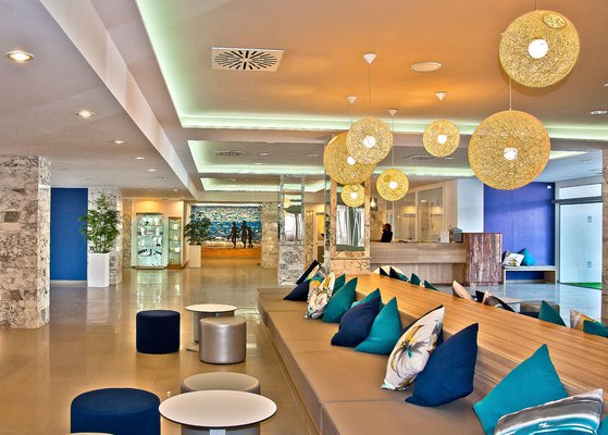 Lobby BQ Delfín Azul 4* Puerto de Alcudia