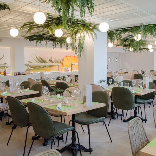 BUFFET RESTAURANT BQ Paguera Boutique Hotel 4*- Adults only BUFFET RESTAURANT BQ Paguera Boutique Hotel 4*- Adults only