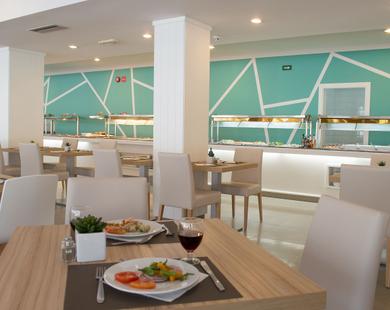 RESTAURANTE BUFFET BQ Sarah 3*- Sólo Adultos Can Picafort RESTAURANTE BUFFET BQ Sarah 3*- Sólo Adultos Can Picafort