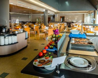RESTAURANTE BUFFET BQ Andalucía Beach 4* Málaga - Torre del mar RESTAURANTE BUFFET BQ Andalucía Beach 4* Málaga - Torre del mar