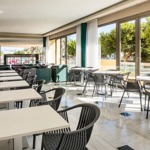 TERRACE SNACK-BAR BQ Andalucía Beach 4* Málaga - Torre del mar TERRACE SNACK-BAR BQ Andalucía Beach 4* Málaga - Torre del mar