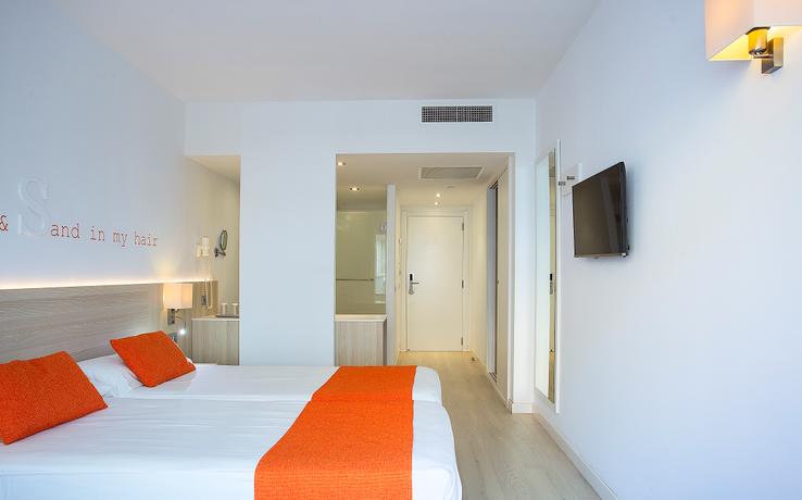 Standard Double Room BQ Bulevar Peguera 4*-  Only Adults Paguera Standard Double Room BQ Bulevar Peguera 4*-  Only Adults Paguera