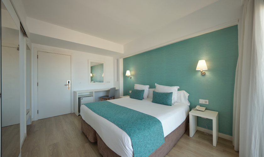 Standard double room BQ Apolo 4* Playa de Palma Standard double room BQ Apolo 4* Playa de Palma