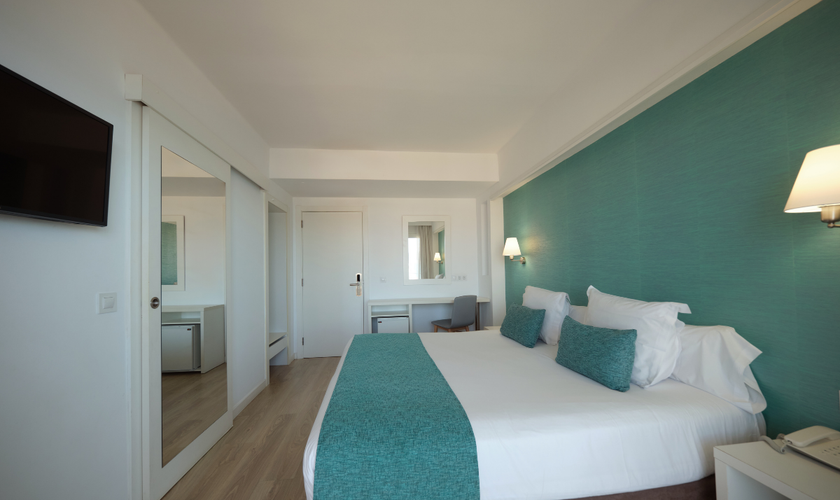 Standard double room BQ Apolo 4* Playa de Palma Standard double room BQ Apolo 4* Playa de Palma