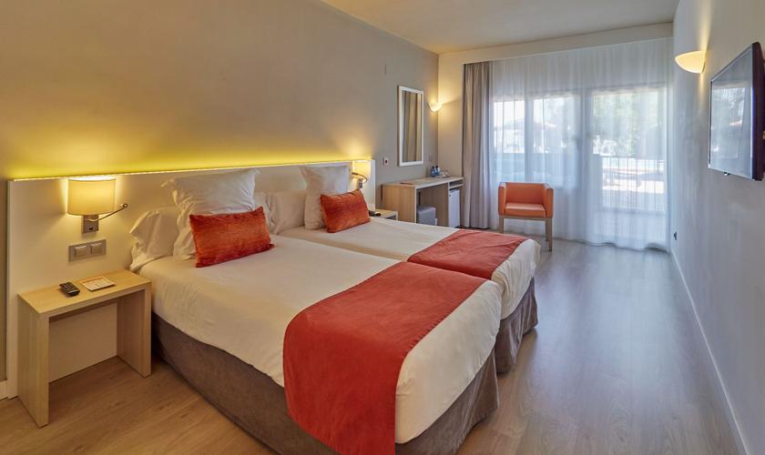Double twin room BQ Augusta 4* Palma de Mallorca Double twin room BQ Augusta 4* Palma de Mallorca