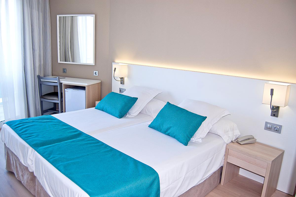 Standard doppelzimmer BQ Delfín Azul 4* Puerto de Alcudia Standard doppelzimmer BQ Delfín Azul 4* Puerto de Alcudia