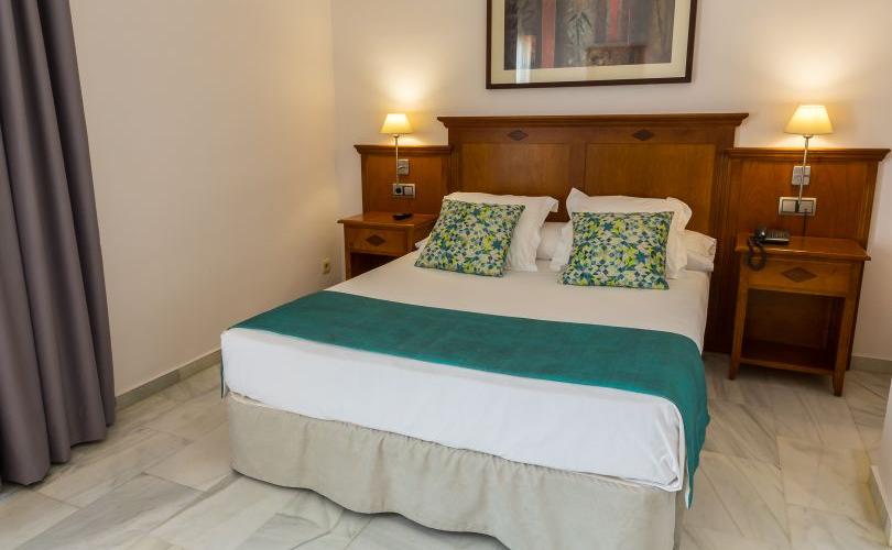 Habitación familiar BQ Andalucía Beach 4* Málaga - Torre del mar Habitación familiar BQ Andalucía Beach 4* Málaga - Torre del mar