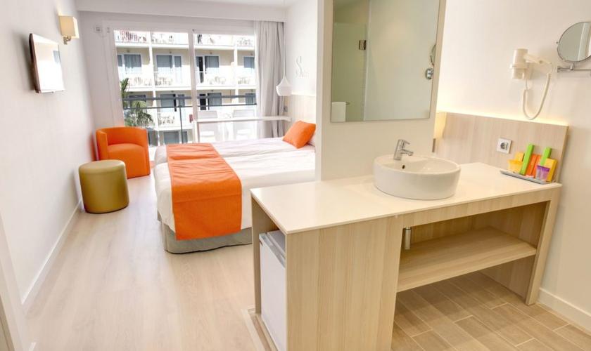 Chambre double standard BQ Bulevar Peguera 4*- Seuls les Adultes Paguera Chambre double standard BQ Bulevar Peguera 4*- Seuls les Adultes Paguera