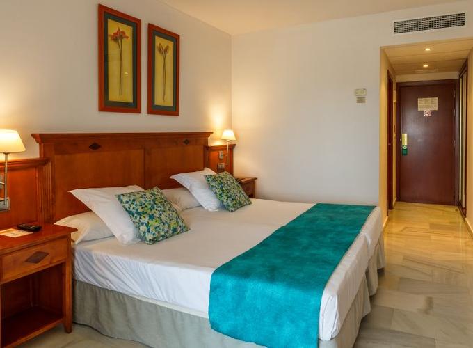 Habitación doble estandar BQ Andalucía Beach 4* Málaga - Torre del mar Habitación doble estandar BQ Andalucía Beach 4* Málaga - Torre del mar